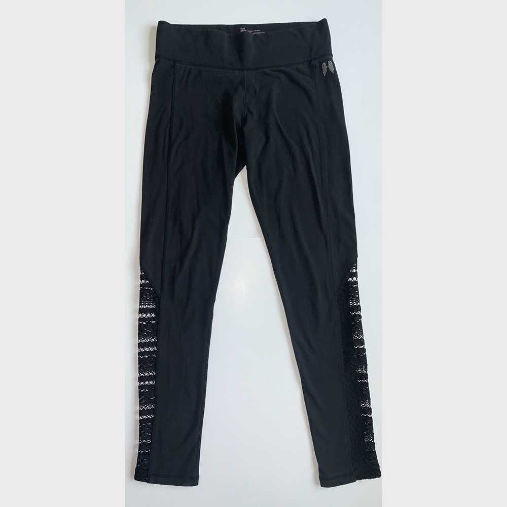 Victoria’s Secret black leggings